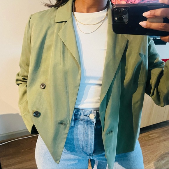 TWO Banana Republic Blazers - double breasted buttons - Picture 2 of 9